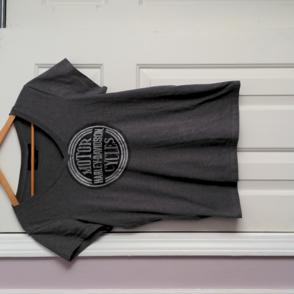 Harley V-neck